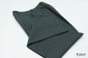 スラックスの汗対策-1